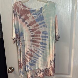 American Eagle Outfitters Brown and Blue Relaxed Fit Tee